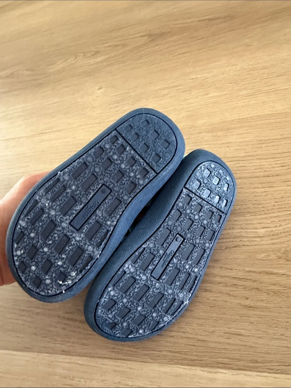 Kids Navy & Aqua Shark Print Water Shoes